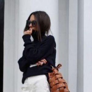 Meet your Posher, Yulia